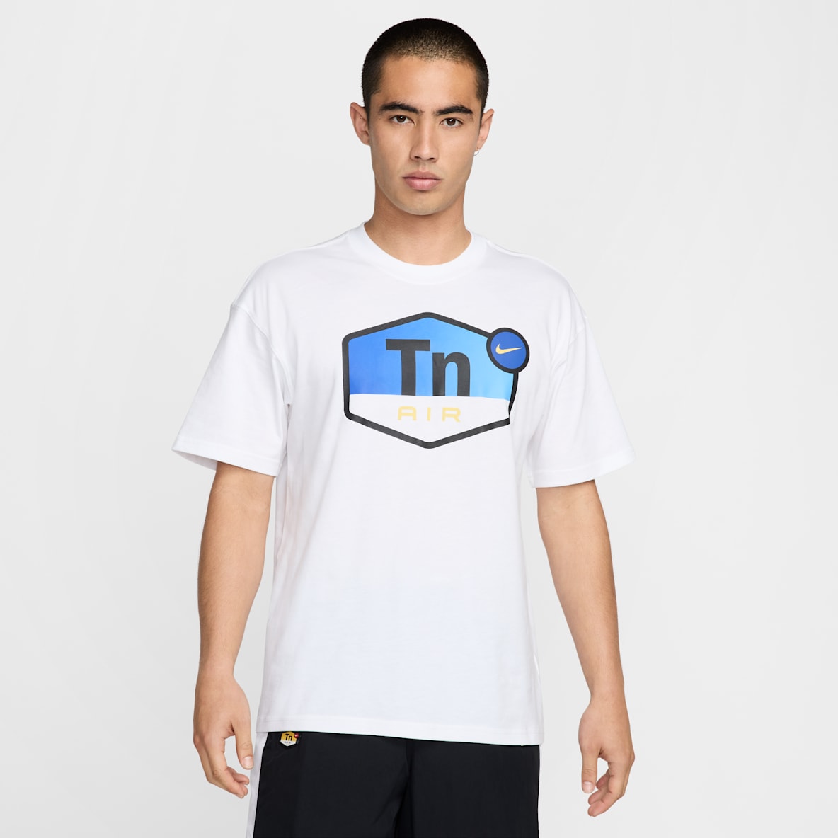 NIKE公式】 メンズ ホワイト トップス & Tシャツ【ナイキ公式通販】